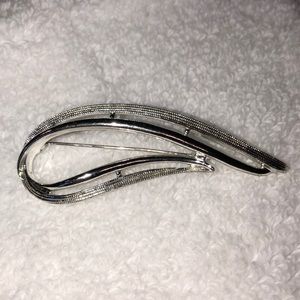 Sarah Coventry Brooch
